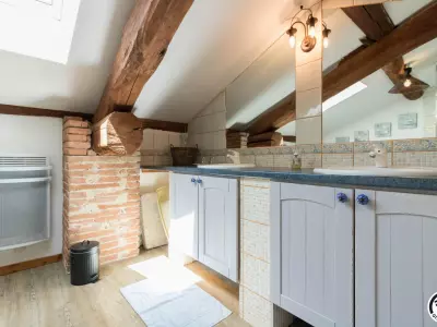 LA FERME DE MENOUN, THIL