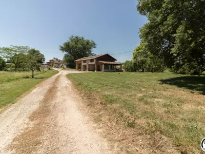 LA FERME DE MENOUN, THIL