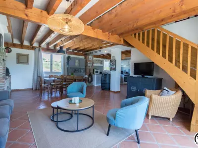 LA FERME DE MENOUN, THIL