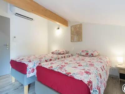 LE GRAND LIMOUZIN, MERVILLE