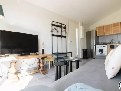 LE PETIT LIMOUZIN, MERVILLE