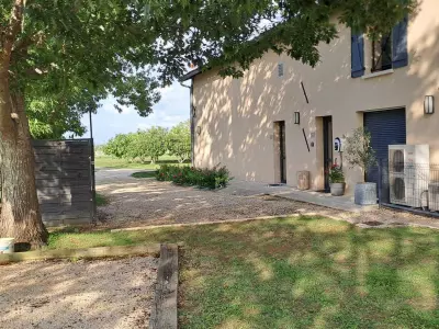 DOMAINE LE CAPROUGEAT - CAMPAGNE CHIC, DAUX