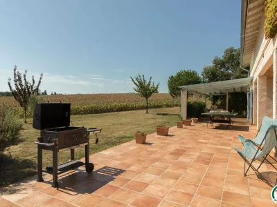 GRAND GITE DE GASCOGNE AVEC GRANDE PISCINE, VIGNAUX