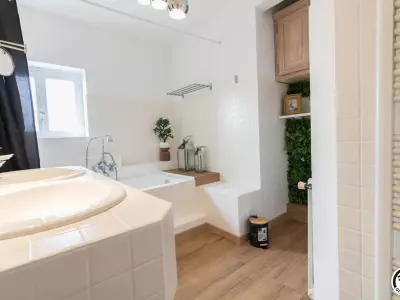 LE GÎTE DE LA BASTIDE, GRENADE