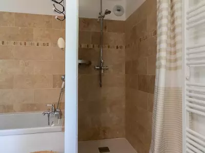 GÎTE EN MAGNET, LE CASTERA