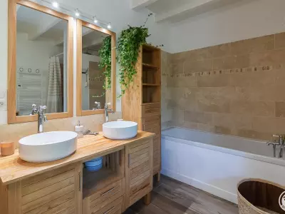 GÎTE EN MAGNET, LE CASTERA