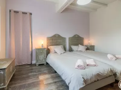 GÎTE EN MAGNET, LE CASTERA