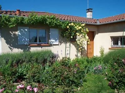 INDEPENDENT HOUSE NEAR TOULOUSE, MERVILLE