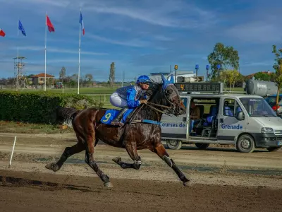 PHOTOS Site Internet - Hippodrome ©SIDrone_TourismeHautsTolosans