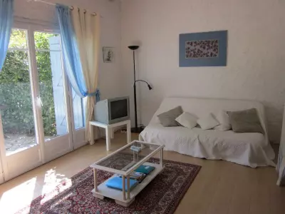 LA CASTELLETTE, MONTAIGUT-SUR-SAVE