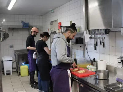 LE BISTROT CHEZ LES FILLES, DAUX