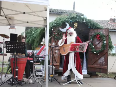 MARCHÉ DE NOËL, LAUNAC