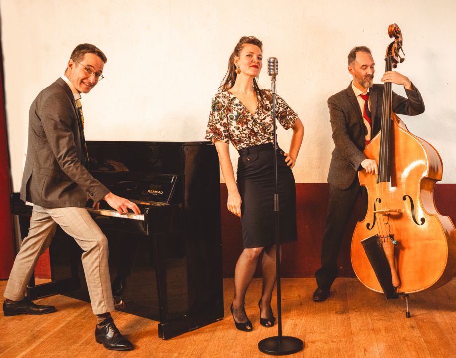 12121_coverPictureZ7IM_27-11-2025_10_14_42