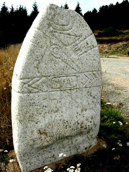 Menhir Salverguettes_1