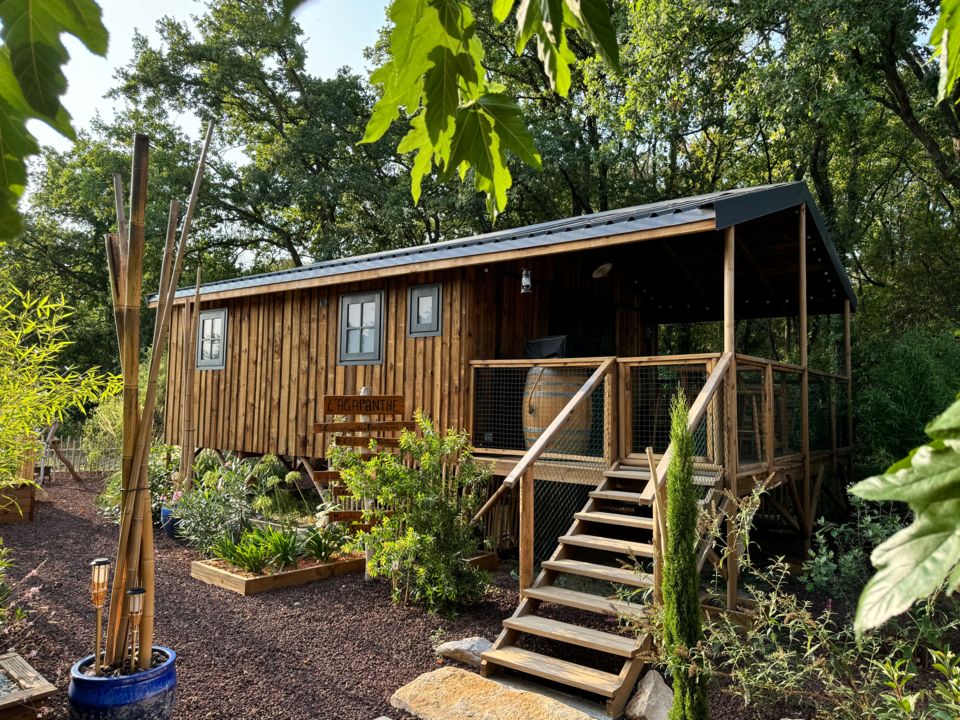 Cabane en bois lagapanthe_1