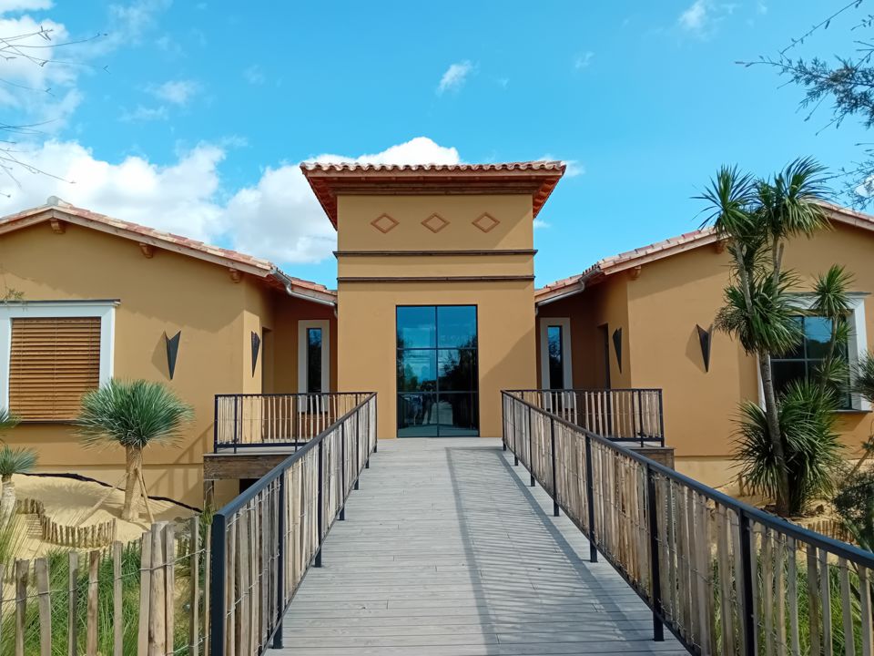 CAMPING YELLOH! VILLAGE LE SERIGNAN PLAGE - 1