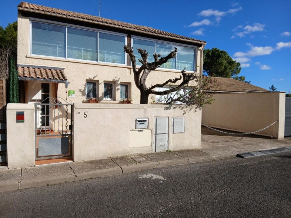 34G2202 - Le pied-à-terre_1