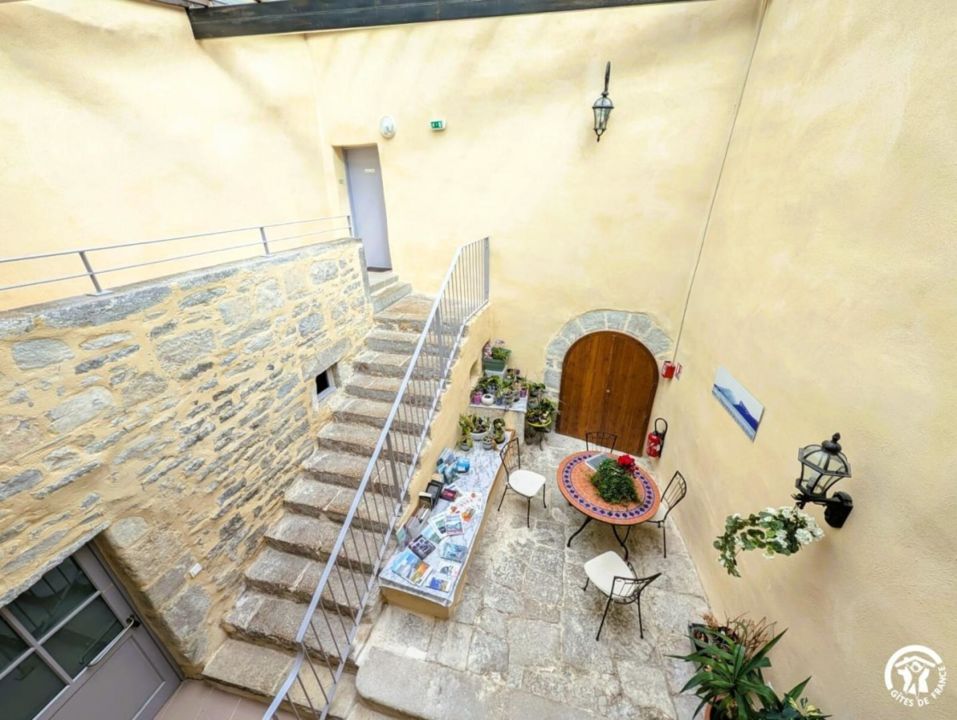 34G7807 - Pic Saint Loup_1