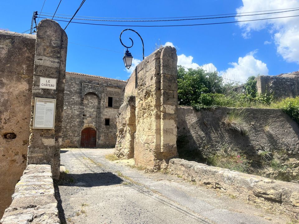 Castelnau-de-Guers_1