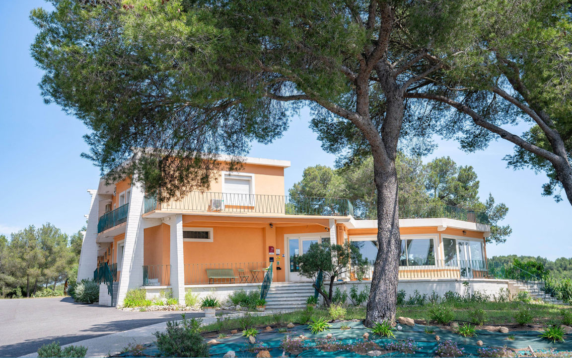 Hôtel les Rocailles à Montagnac_2