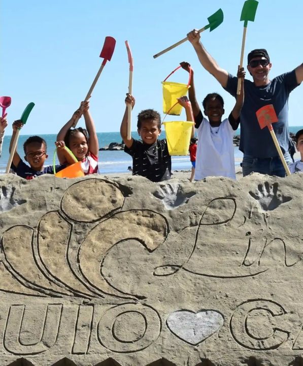 Atelier de sculpture sur sable_Vias plage_1