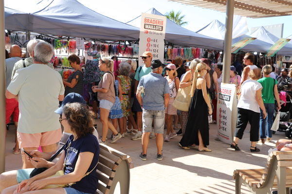 Valras Plage - Grande Braderie des Commerçants_Valras-Plage_1