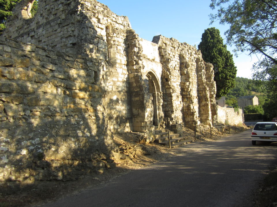 5. Eglise de la Trinité b