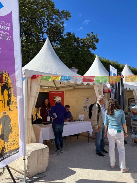 Stand Office de Tourisme What A Trip