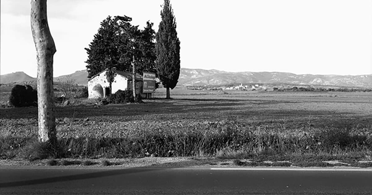 Au dela de la carte postale