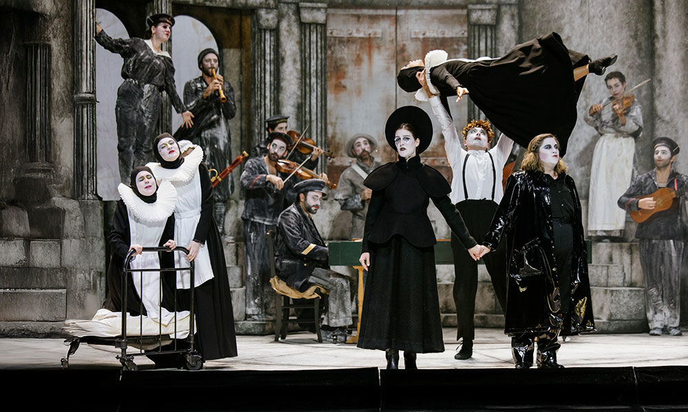 Didon-et-Enee-mise-en-scene-Pierre-Lebon-©-Yann-Cabello