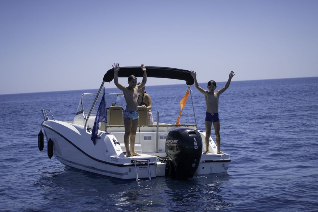 FB_120722_High_Res-07708