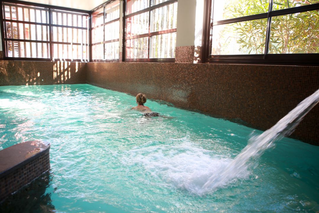 Nage à contre courant