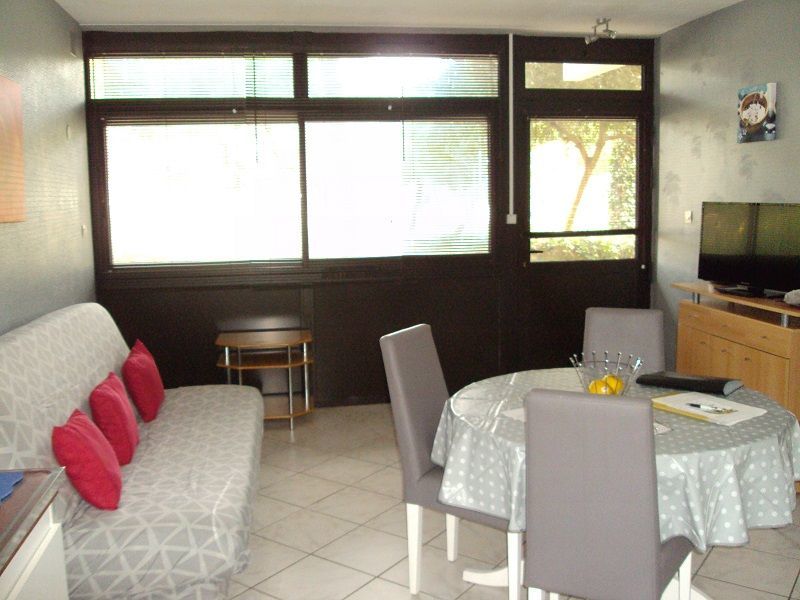 LOCATION-BALARUC-LES-BAINS-20-RESIDENCE-DU-PARC--BARROSO-ROSE-MARIE---19-