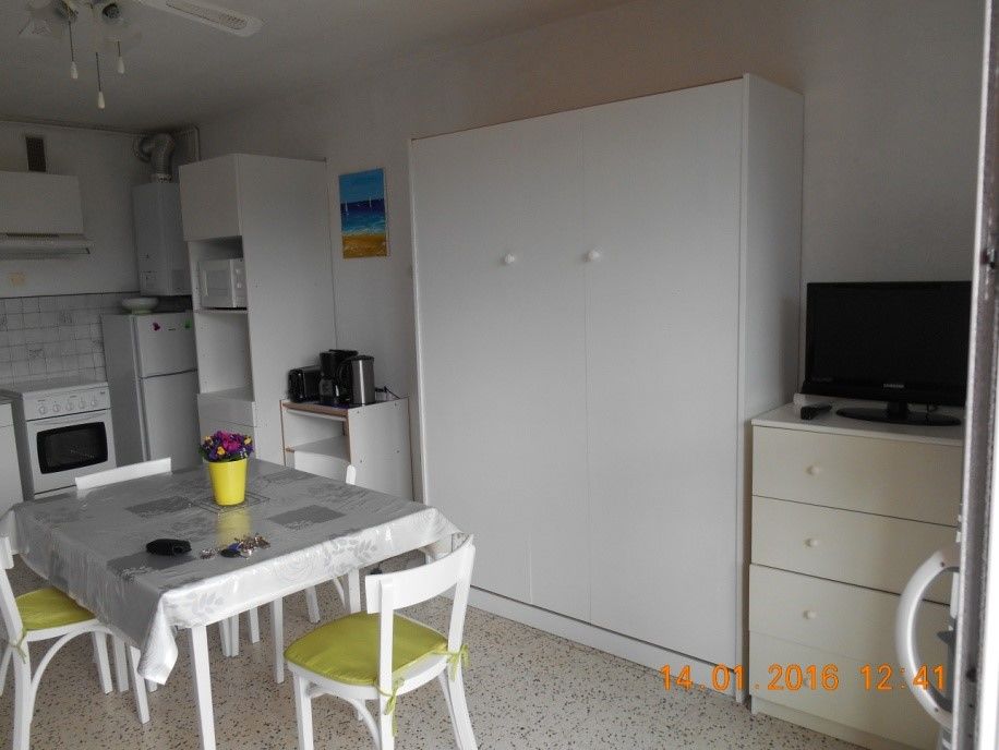 LOCATION BALARUC-LES-BAINS1 11 RESIDENCE GIRELLES