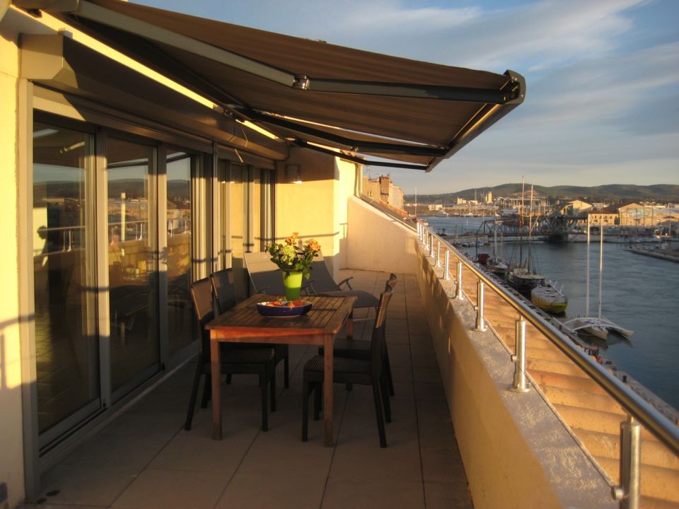 LOCATION SETE ENTRE CIEL ET MER GUGLIELMETTI BRIGITTE (1)