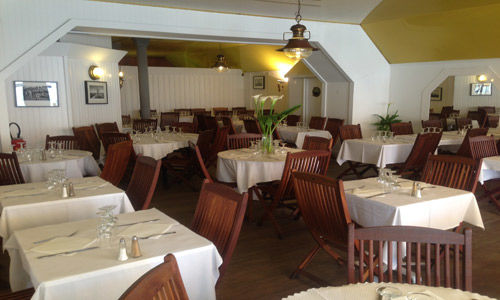 Restaurant-le-Porto-Pollo---Sete---interieur-2
