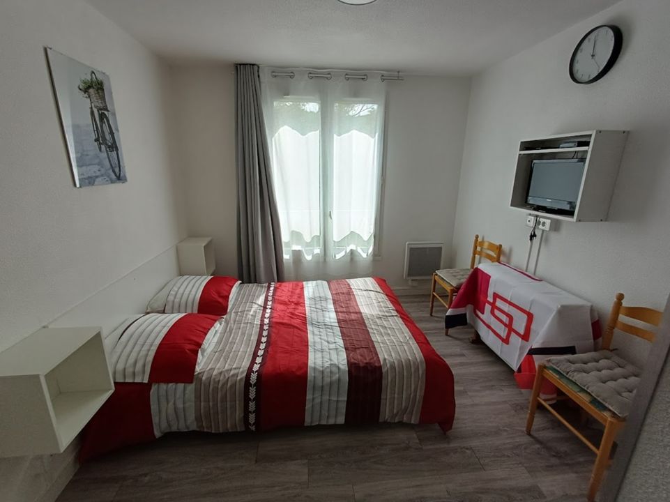 STUDIO CHAMBRE