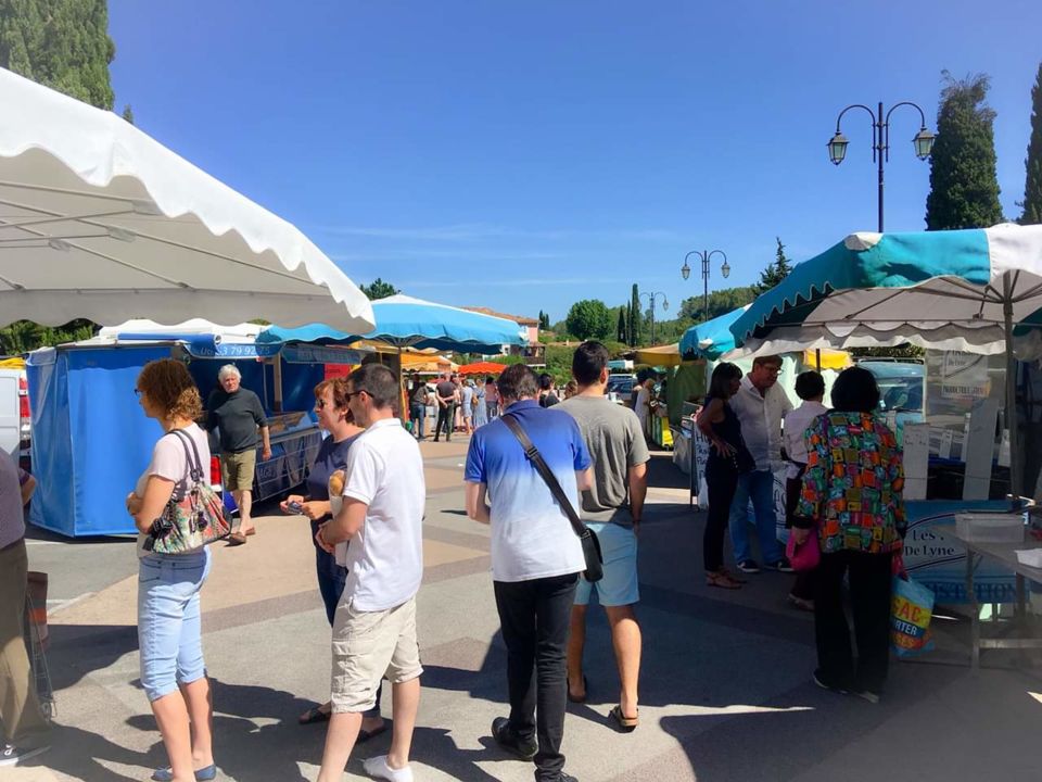 Marché Saint-Clément-de-Riviére