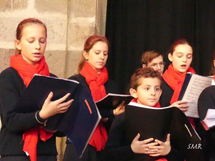 les petits chanteurs de la trinité chantent noel