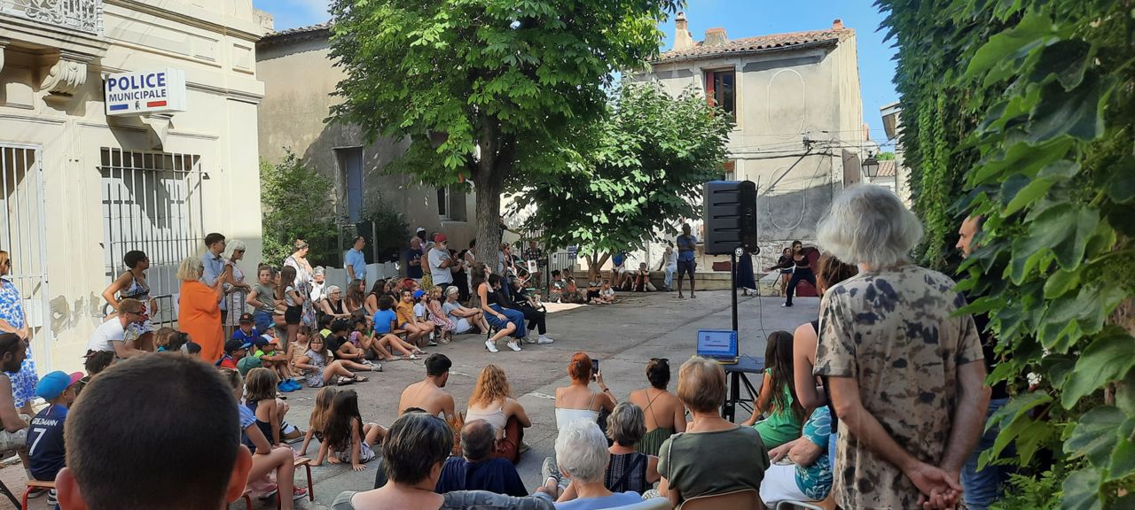 mireval rues en fete