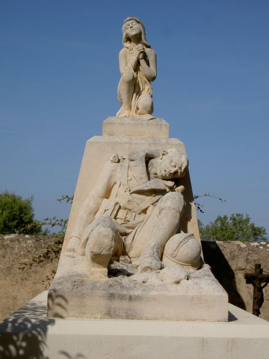 monument-aux-morts-1-mairie-de-Corneilhan-2