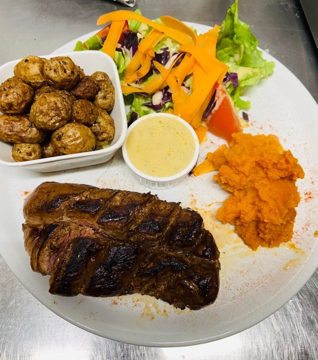 petit bistrot plat