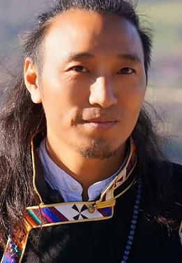 Maître Lama Passang, 