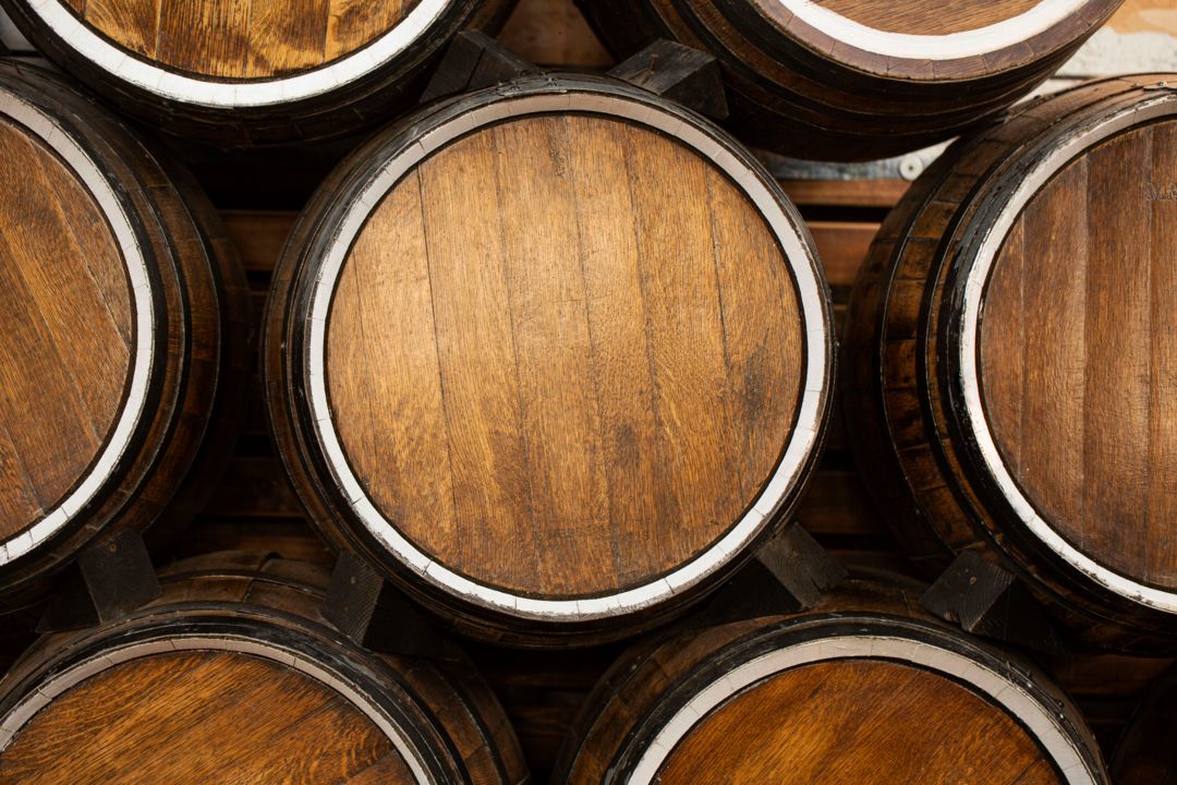top-view-wooden-barrels