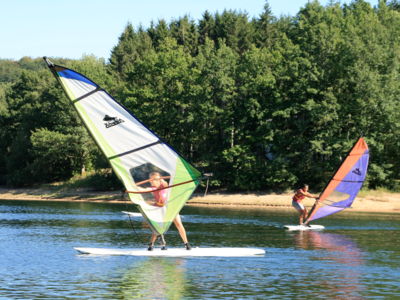 2 windsurfers-La Raviège