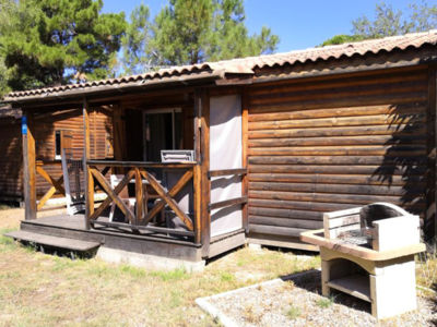 Camping Castelsec *** à Pézenas - Location chalet bois