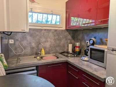 34G008 - La Maison Bleue_8