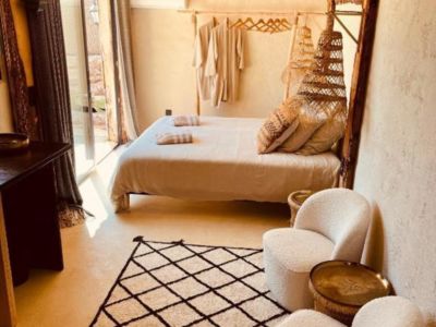 34G15441 Domaine Finca Lessya - Lodge Insolite & SPA - Lodge Cocon du Patio - Vue Cour_2