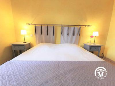 34G23406 - La Maison jaune_5