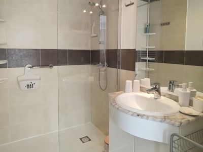 La salle de bain de la suite_15